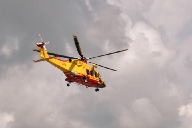 Pomarance, travolto da un bancale nel cantiere: grave 35enne operaio
