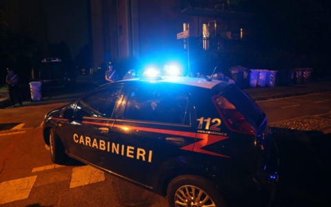 Porto San Giorgio. Ragazzo ferito, in fuga l’accoltellatore