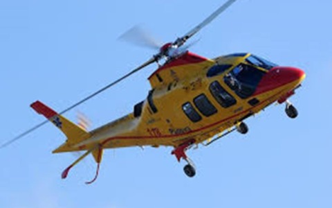 Scivolano sul sentiero: intervento del Soccorso alpino a Mandello