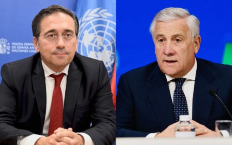 Si accende lo scontro Italia-Spagna sull’immigrazione. Tajani: “Da noi sbarchi diminuiti”. Oggi videocall UE