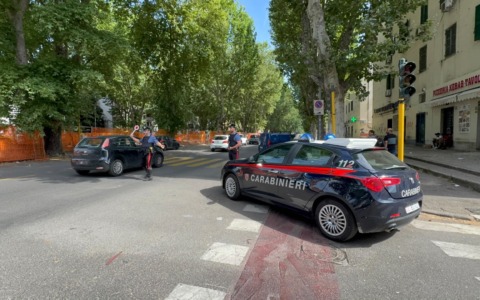 Spaccio di droga, 16 arresti