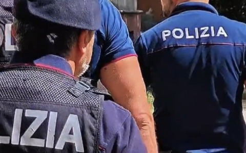 Spaccio di droga in periferia, sei arresti