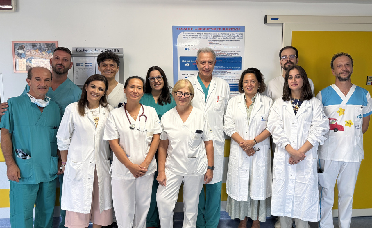 Trapianto di cornea ad altissimo rischio, intervento riuscito