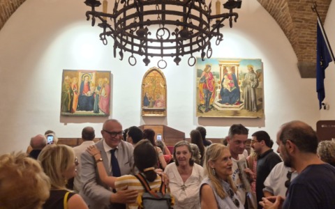 Tre grandi quadri ritornano a casa, nel Chianti