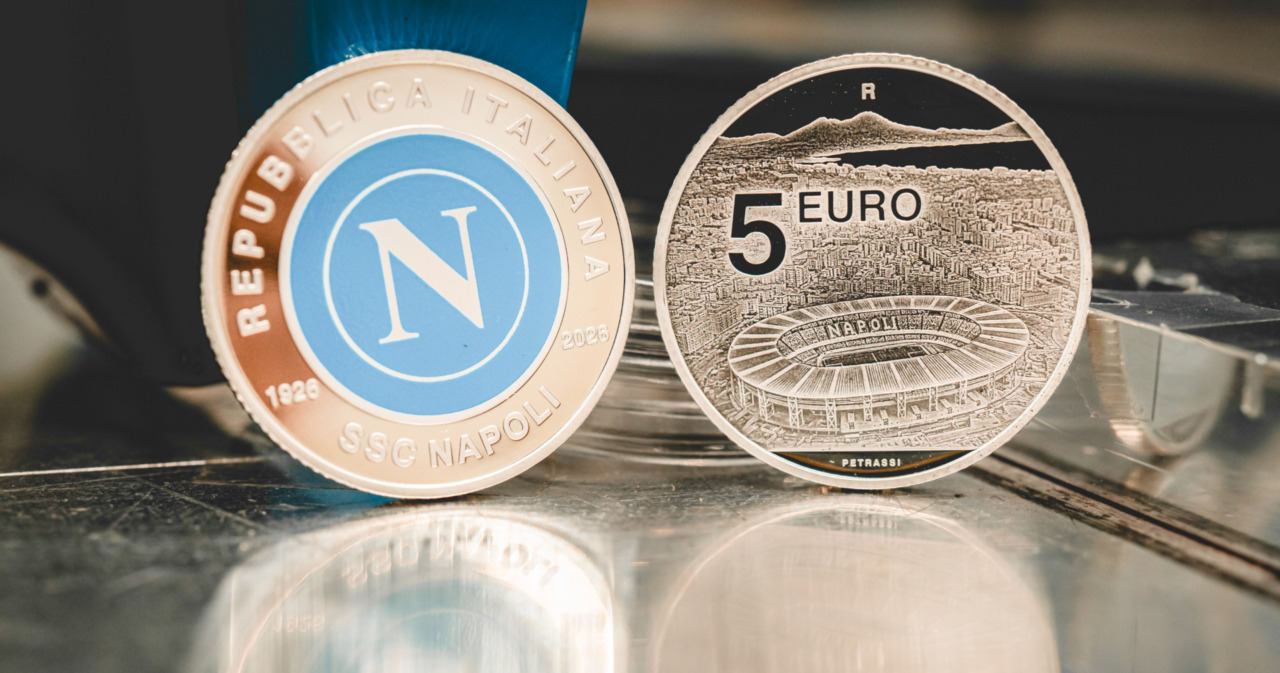 Una moneta da 5 euro celebra i 100 anni della SSC Napoli