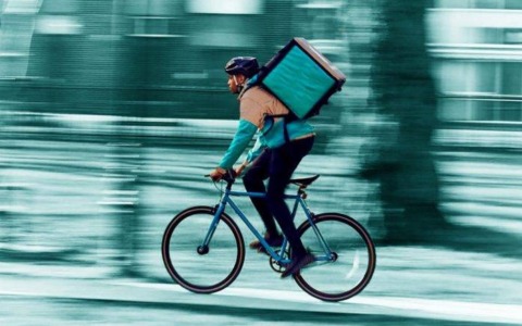 Una nuova sentenza del tribunale di Torino per tutelare la sicurezza dei rider