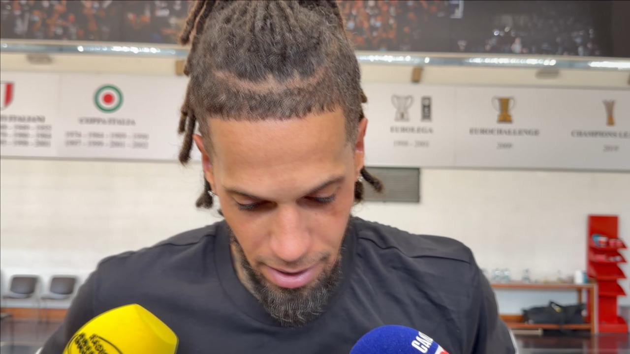 Virtus, la carica del capitano Hackett