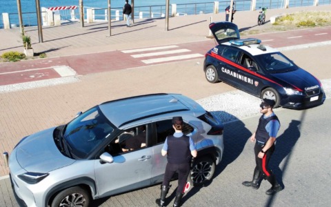 Spacciatore aggredito e sequestrato per l’ammanco di dosi si crack
