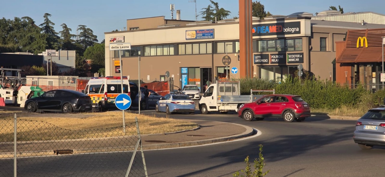 Aggrediti da una 20ina di ex colleghi. Interviene la polizia