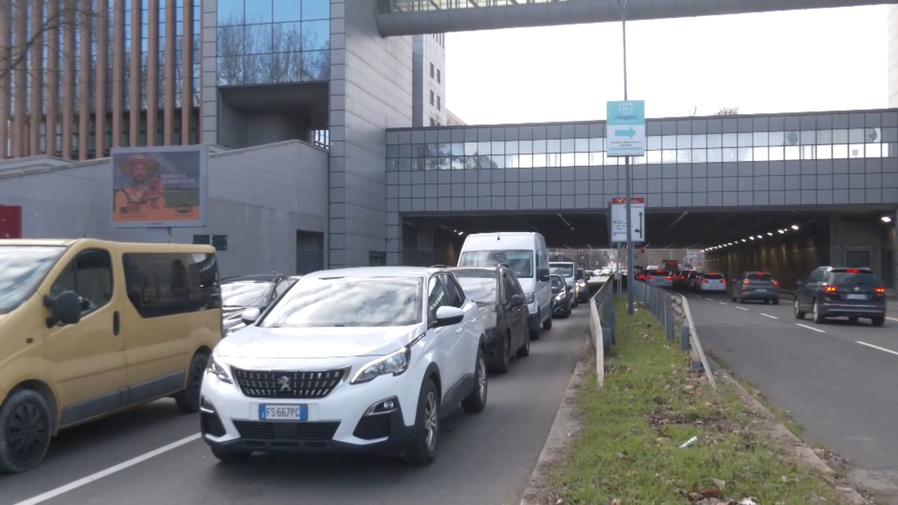 BolognaFiere, al via il Cersaie: allerta per viabilità e traffico. Il Comune: ‘Aziende favoriscano lo smart working’