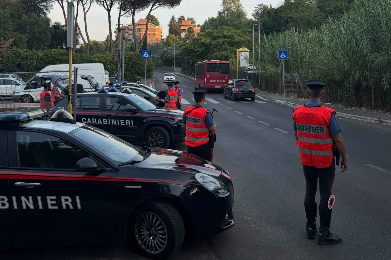 Crack, cocaina e banconote false, 4 arresti dei carabinieri