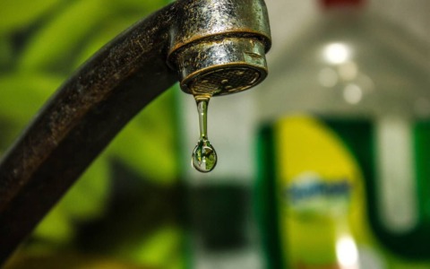 Esaurite scorte d’acqua nell’invaso di Bric Berton: autobotti e cisterne a Ponzone
