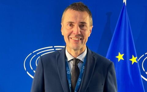 ETS, Ciriani (FdI-ECR) contro il PD: “Basta proclami sull’industria, ci seguano nel negoziato”