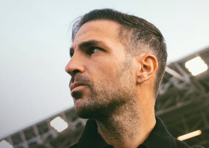 Fabregas esulta: “Il Como deve rimanere sempre se stesso”