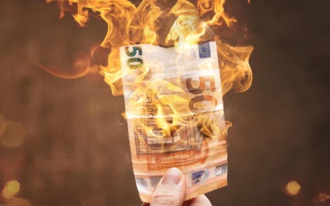 Inflazione al 3,3% ad agosto, decisivi i rincari energetici