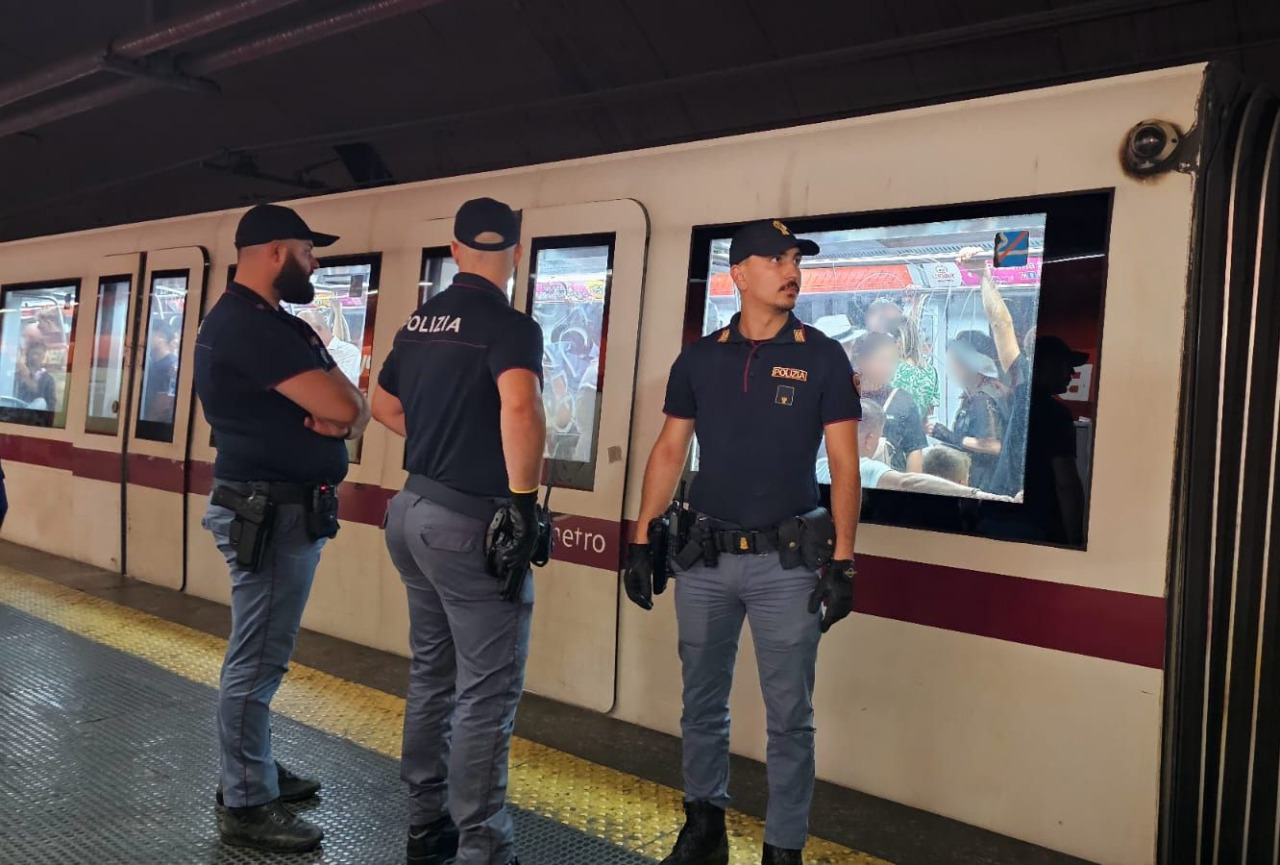 Investito dalla metro, 67enne in gravi condizioni
