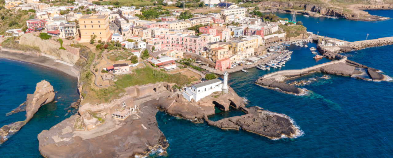 Isole, bando da 93,9 milioni per il trasporto marittimo