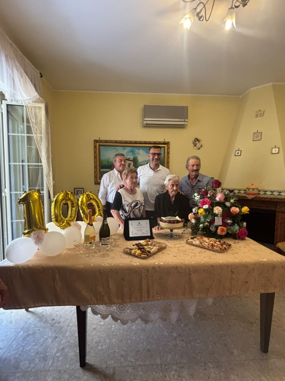 La città festeggia due centenarie