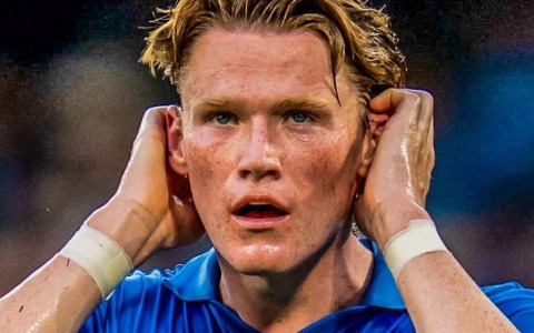 Aritmia benigna per McTominay: si opera e torna dopo la sosta