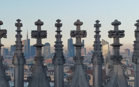 Milano resta la città più cara d’Italia: forti divari con il Sud