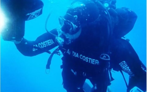 Ore d’ansia per un sub della Marina di Ancona disperso in mare a Messina