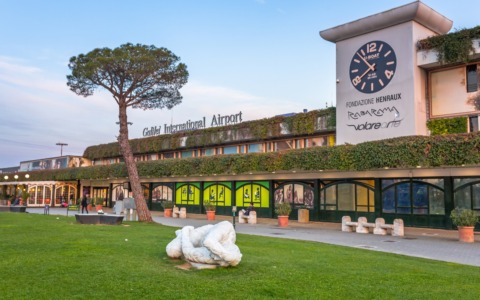 Paura all’aeroporto di Pisa: allarme per un aereo in fase di atterraggio