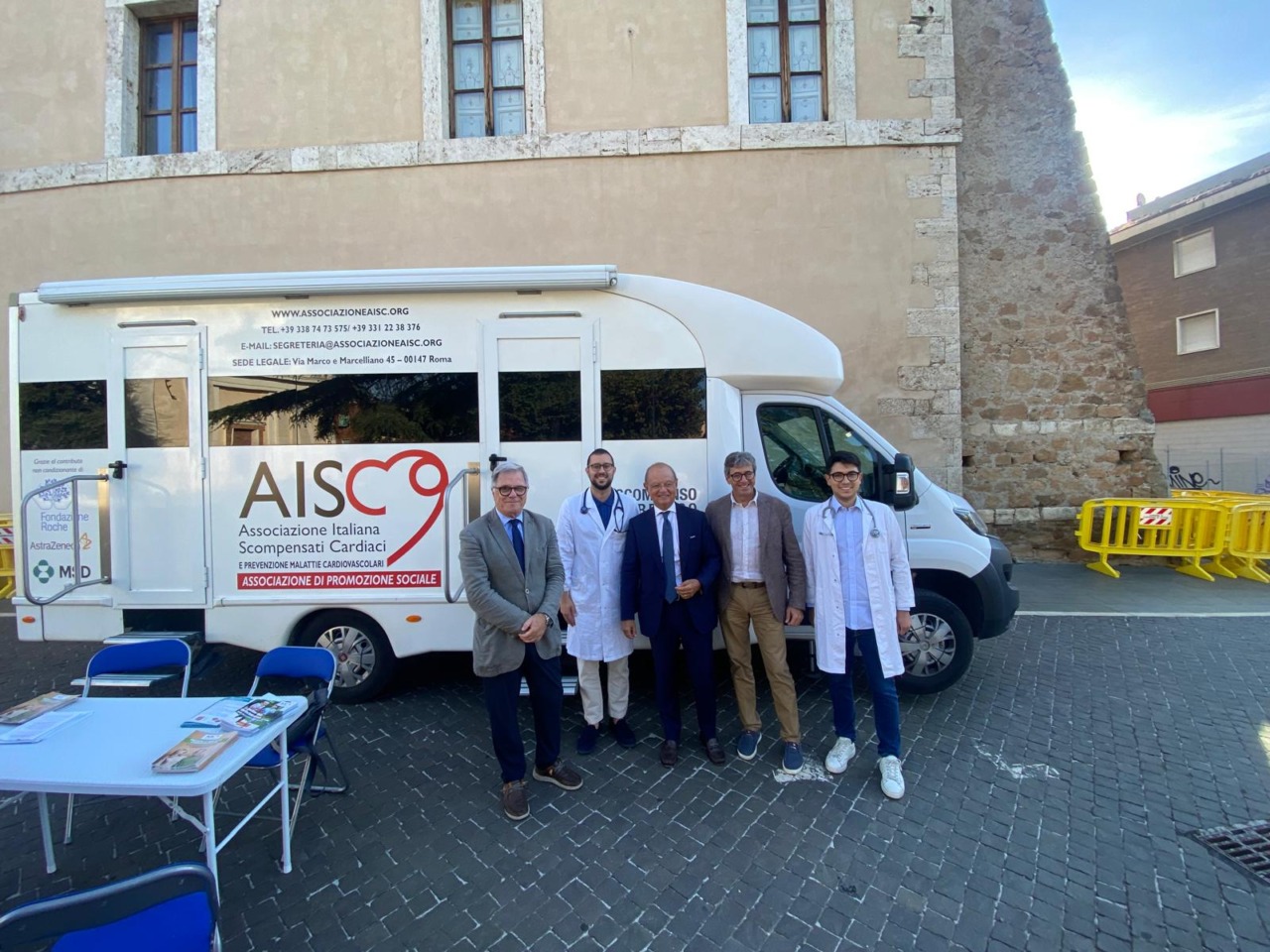 Prevenzione cardiovascolare, grande affluenza al camper-ambulatorio AISC