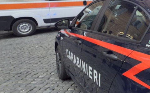 Professoressa accoltellata a scuola, informativa al pm: “Caccia agli istigatori”