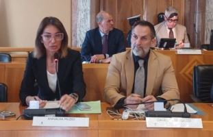Riapre la scuola De Amicis con una nuova viabilità e nuovi parcheggi nel quartiere