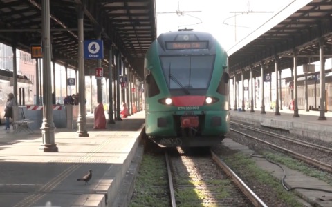 Treni: lunedì sciopero del personale per l’assistenza clienti