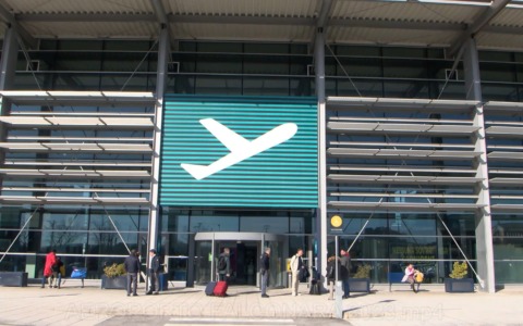 Aeroporto, da fine marzo torna il collegamento su Monaco con Air Dolomiti
