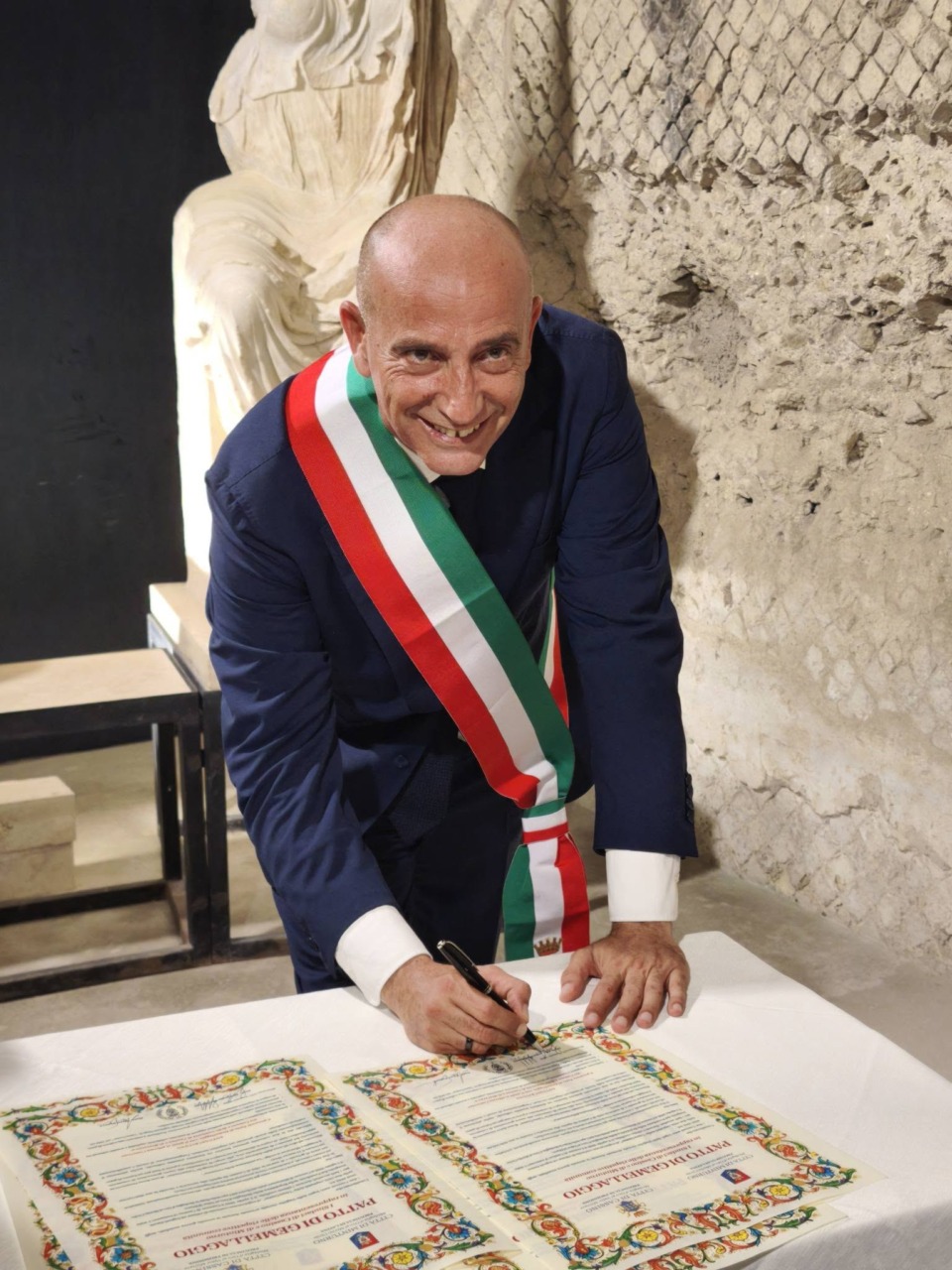 Approvata la delibera antimafia del PD: sportello antiracket e controlli stringenti sulle spiagge