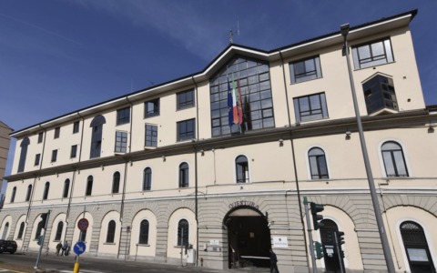Attenzione alla truffa: a chiamarvi non è la Polizia