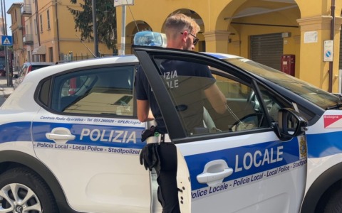 Bologna, annullate molte delle 165 multe per la targa errata