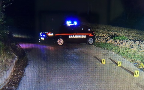 Bracciante agricolo investito e ucciso da un’auto: “Caccia al pirata della strada”