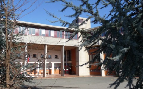 Caso “Sudario di Gaza” al liceo Amaldi di Novi Ligure: duro scontro su circolare pro-Palestina
