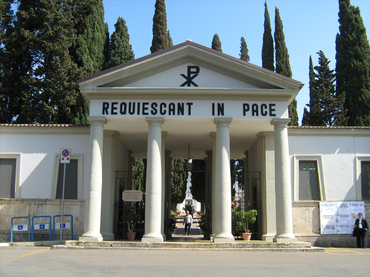 Commemorazione defunti, orari e viabilità