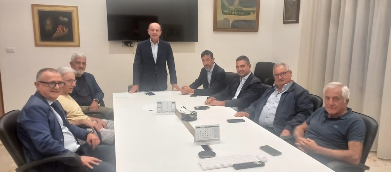Comune, partiti di maggioranza lontani dall’accordo: “Fratelli d’Italia vuole il cambio della giunta”