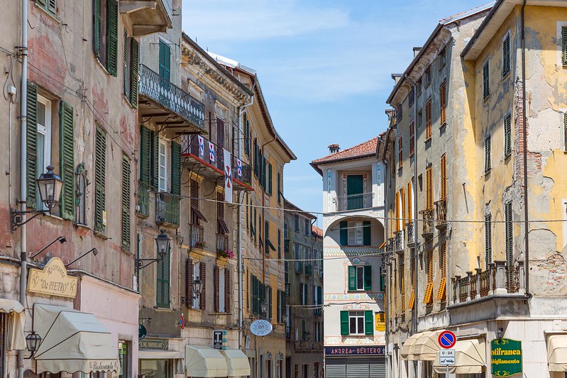Confronto fra Comune e operatori del commercio ad Ovada. Azione contro i locali sfitti