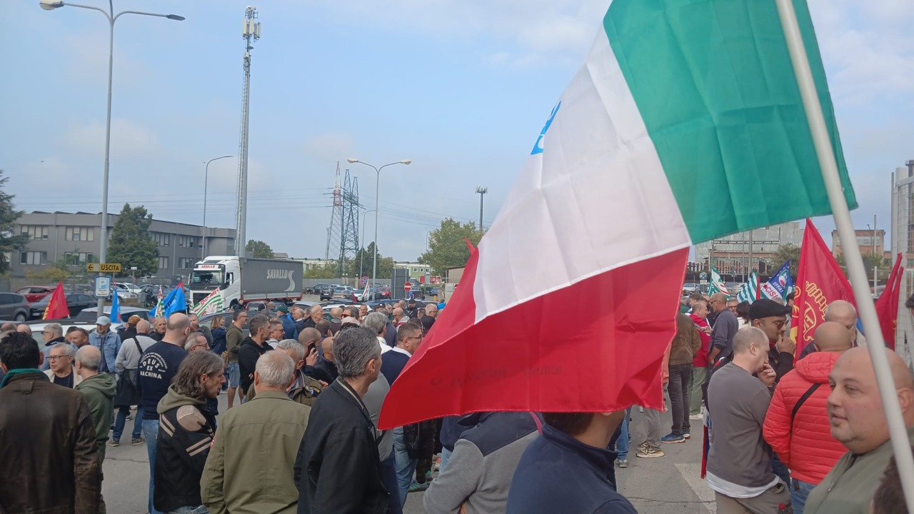 Ex Ilva: il 26 ottobre consiglio comunale aperto a Novi. Genova: “Avanti anche da soli”