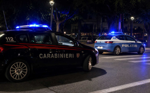 Fiamme all’ex Macondo: di Viareggio: uomo avvistato da un testimone