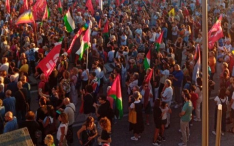 Giornalista allontanato dal corteo pro Palestina a Parma