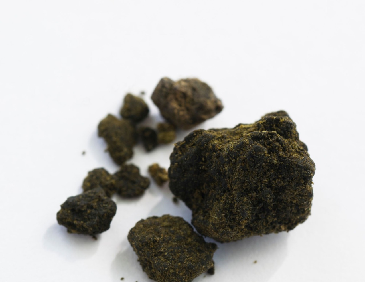 Hashish nascosto nel paraurti: arrestato un 34enne al Corvetto
