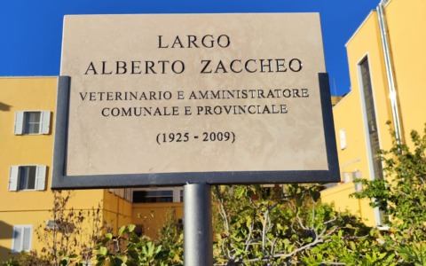 Il parcheggio di via Mameli ora si chiamerà “Largo Alberto Zaccheo”