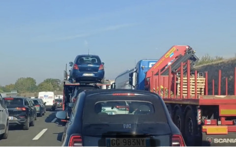 Incidente sulla A1, coda tra Firenze Impruneta e il bivio per la A11