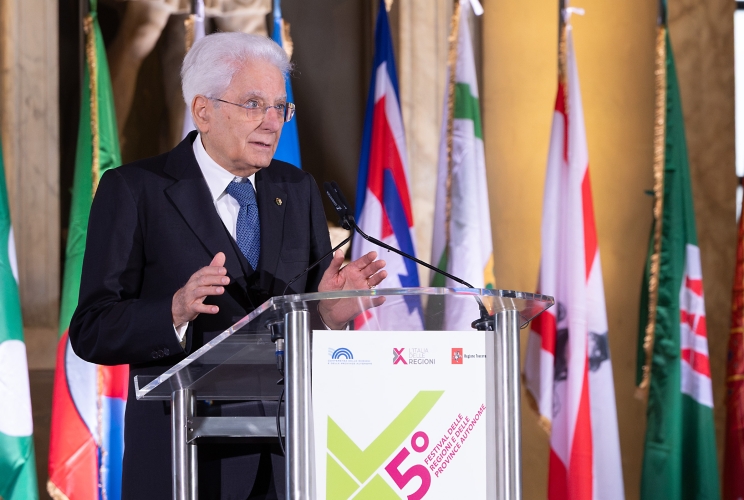 Intelligenza artificiale e Pnrr al centro dell’intervento di Mattarella a Firenze