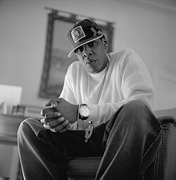 Jay-Z guiderà l’Halftime Show del Super Bowl 2027