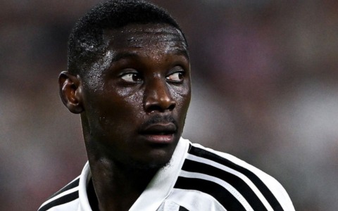 La Juventus sbatte contro Caprile, a Cagliari è 1-1