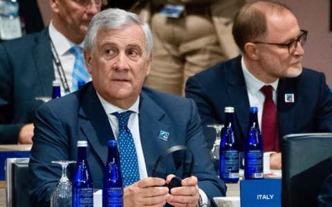 Malore per Tajani a Marino, controlli al Gemelli senza criticità
