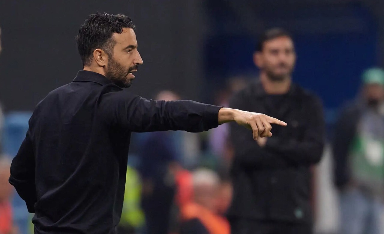 Milan, Amorim: “Partita finita dopo 20′. Su Maignan…”